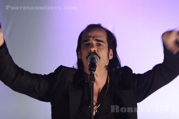 NICK CAVE AND THE BAD SEEDS - 2008-04-29 - PARIS - Casino de Paris - Nicholas Edward Cave [Nick Cave]